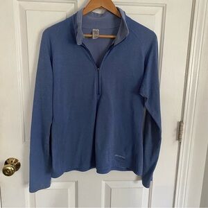 Patagonia Women’s Blue 1/4 Zip Pullover